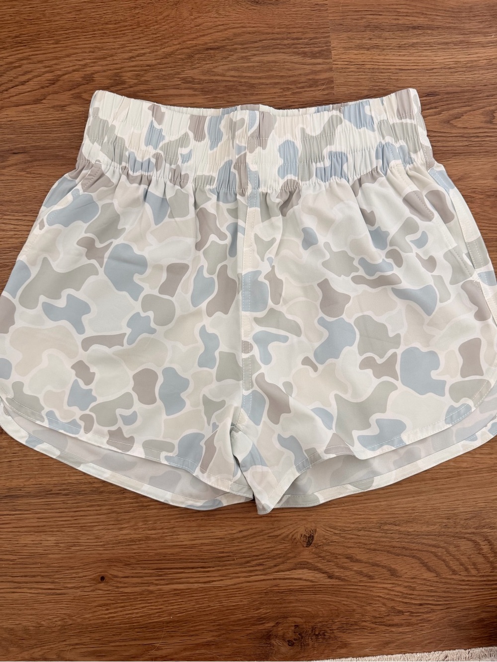 Local Girl HR Light Camo 3”